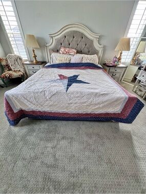 Modern Heirloom Texas Lone Star King Cotton Quilt